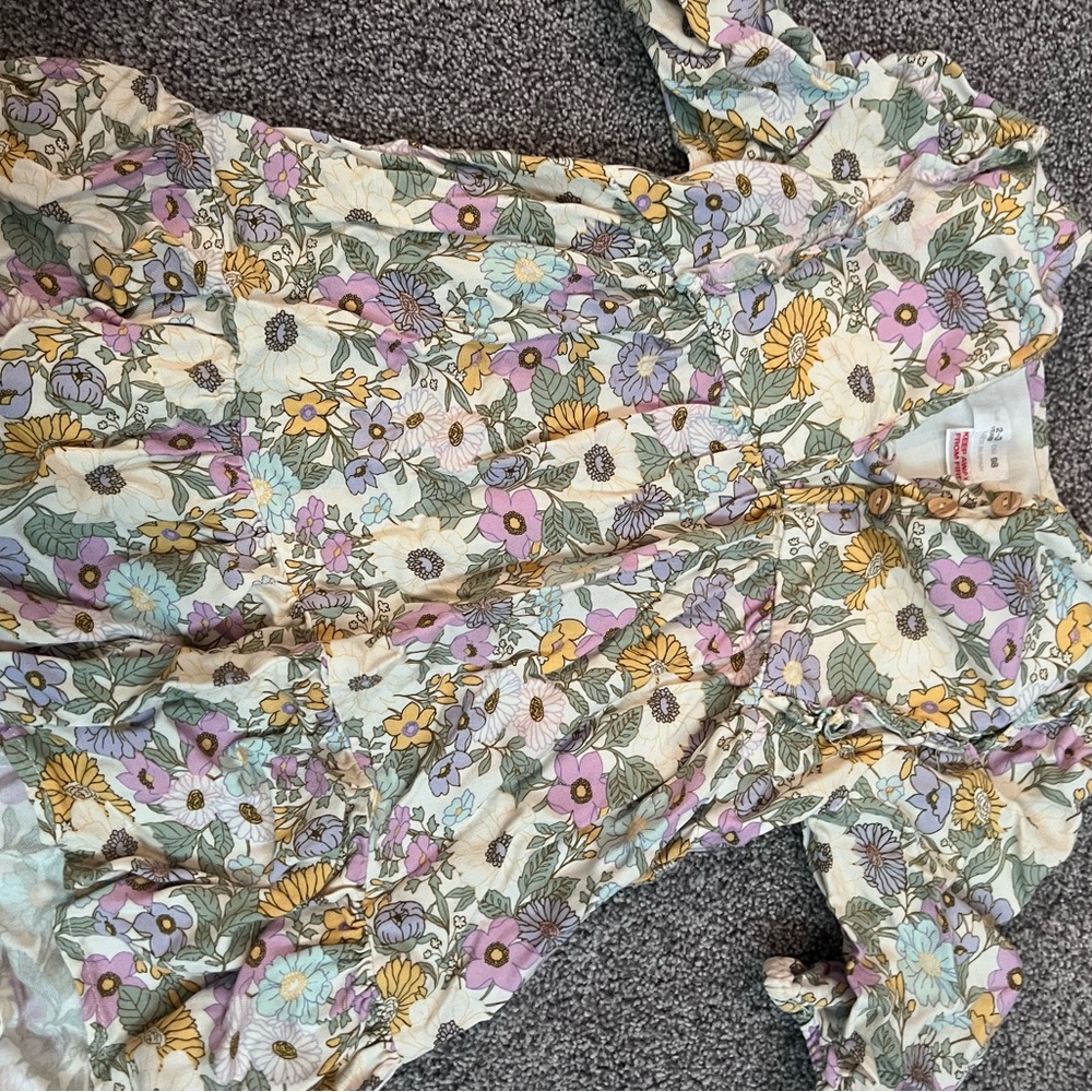 Floral Off-Shoulder Top - Picture 8 of 11